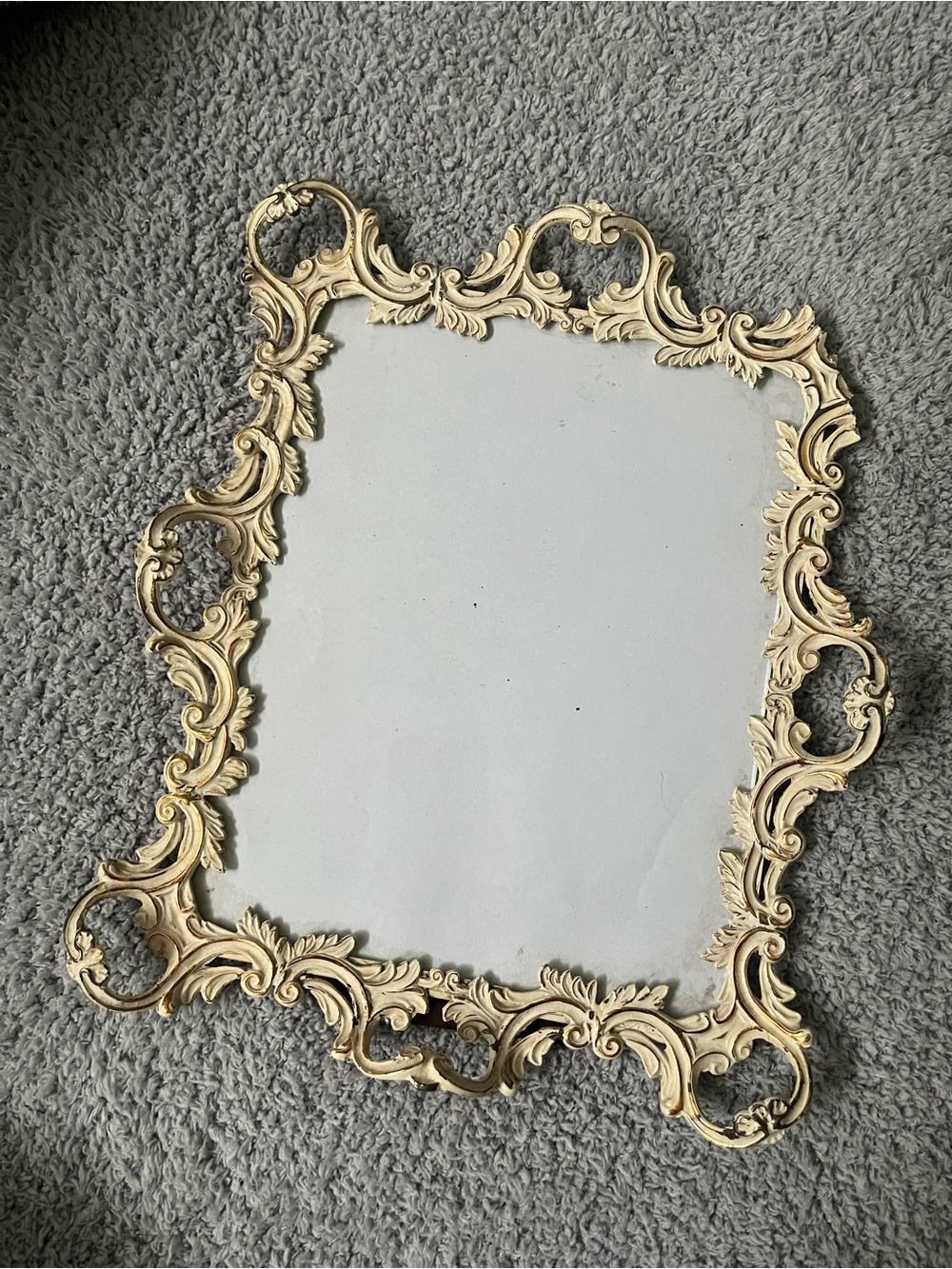 Vintage Ornate 8x10” Picture Frame